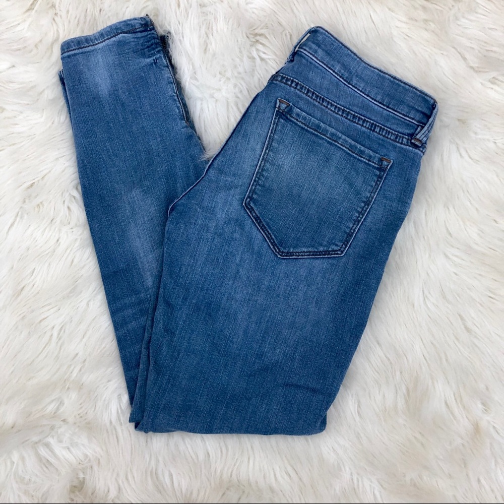 Banana Republic Light Denim Ankle Zip Skinny Jeans